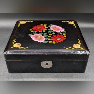 Vintage Floral Painted Black Lacquered Box, Cragston Japan (No Key)